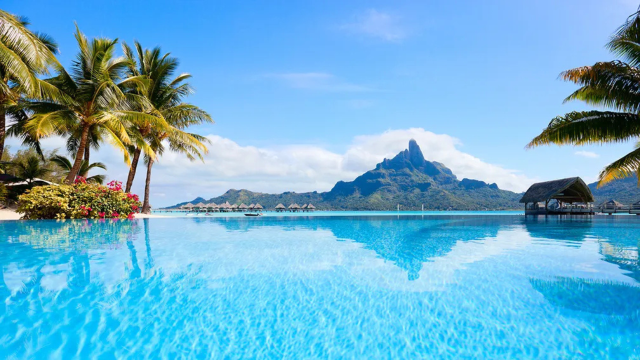 The Islands of Tahiti Travel Guide: Paradise in the South Pacific